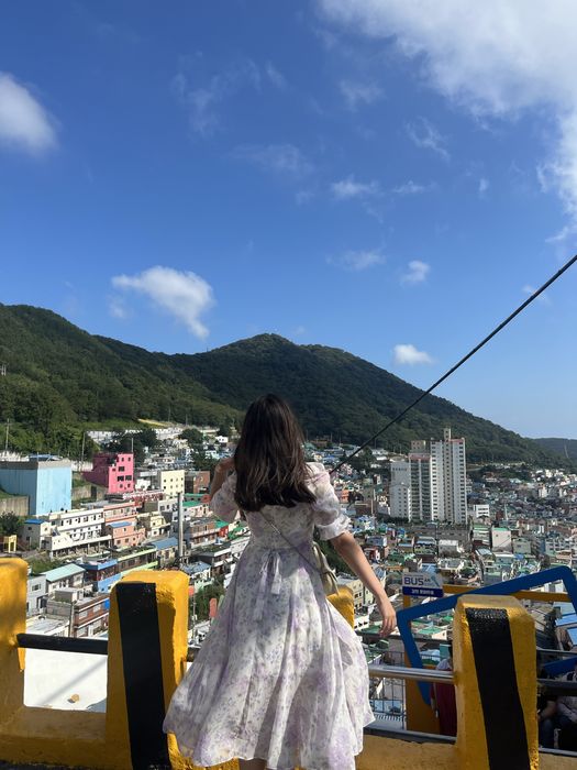 Продам красивое летнее платье из Кореи