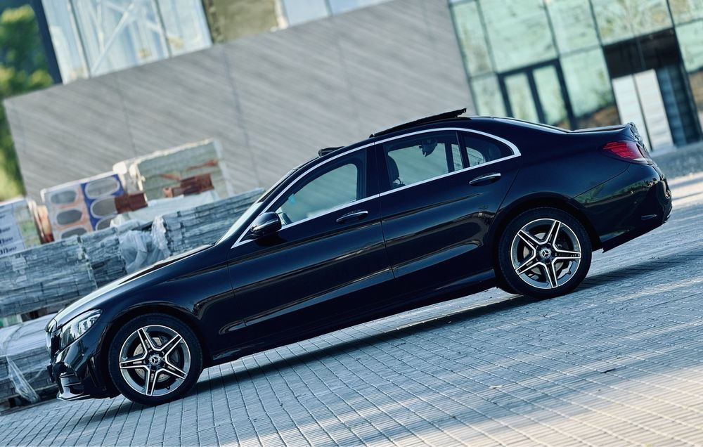 Mercedes C Class Hybrid 200 AMG an 2020 Top Auto