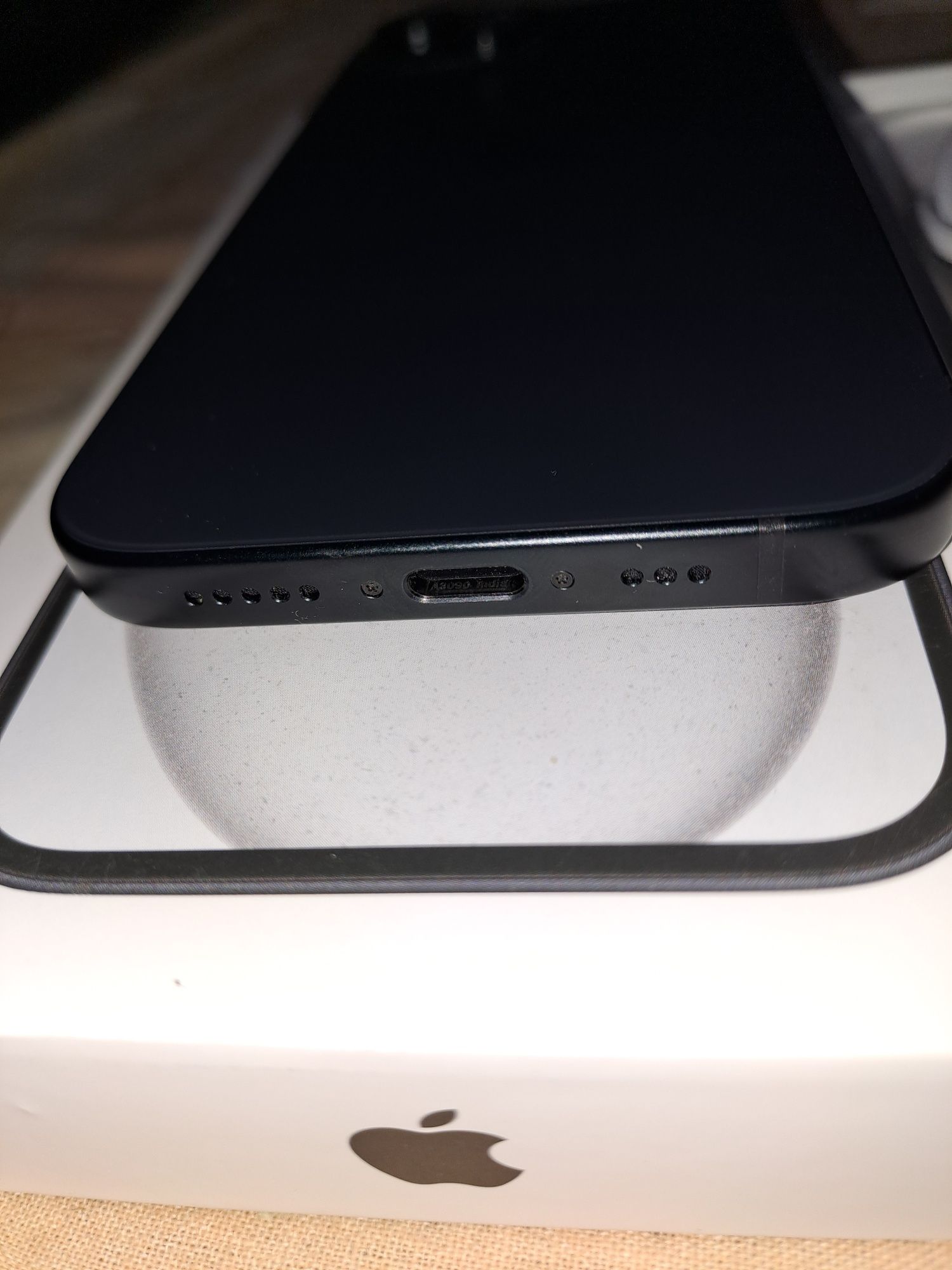 Iphone 15 128gb 6 RAM Чисто нов!