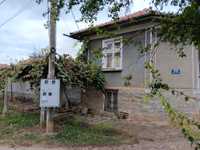 Къща с двор с.Сенник, община Севлиево