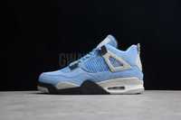 Jordan 4 Retro University Blue | Orice mărime