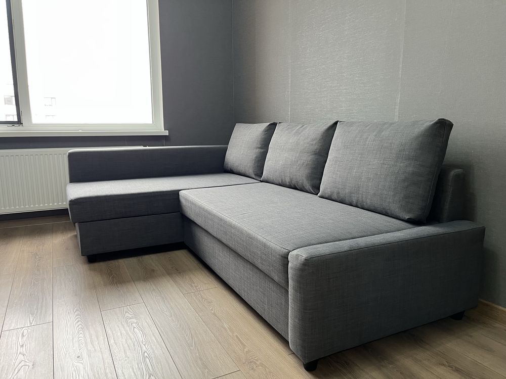 Продаю диван-кровать IKEA FRIHETEN — отличное состояние