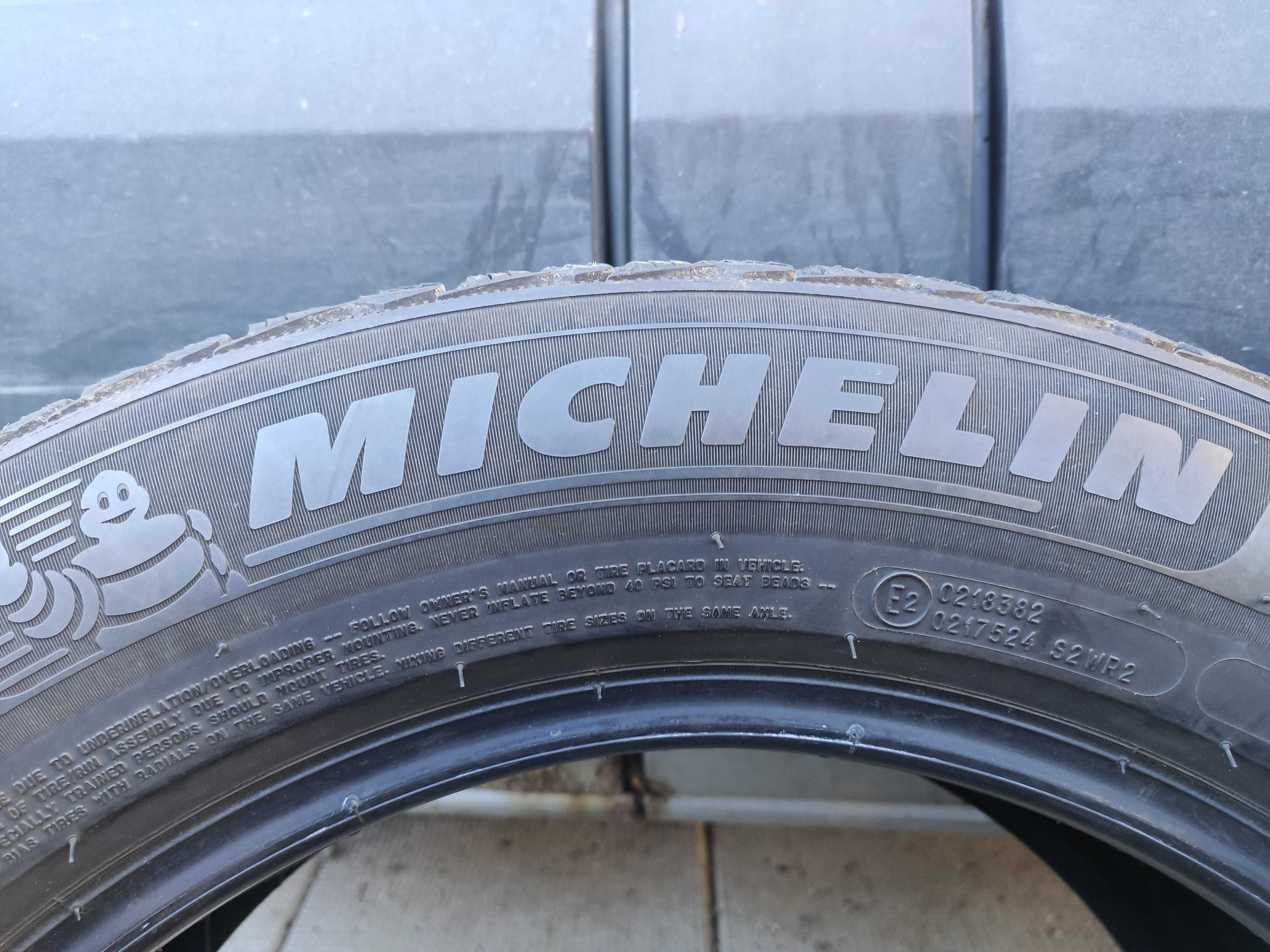 4бр Зимни гуми 235 55 17 - Michelin