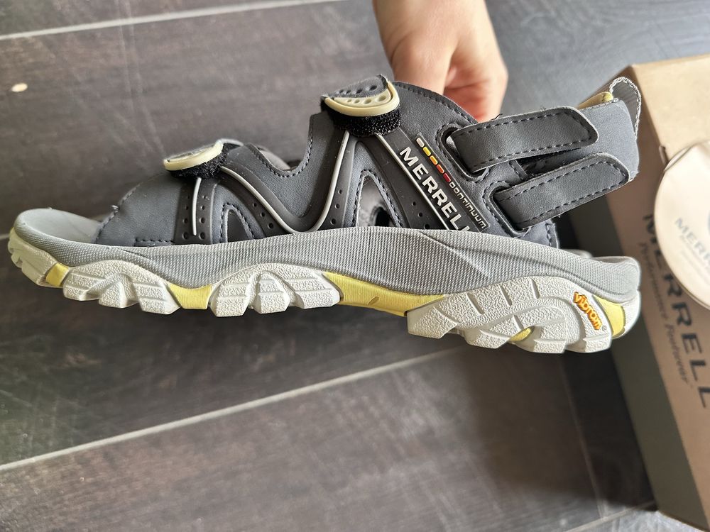 Туристически сандали Merrell Vibram трекинг нов