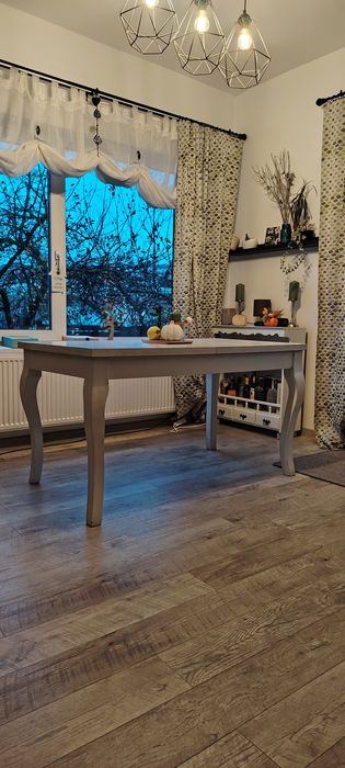 Masa dining extensibila