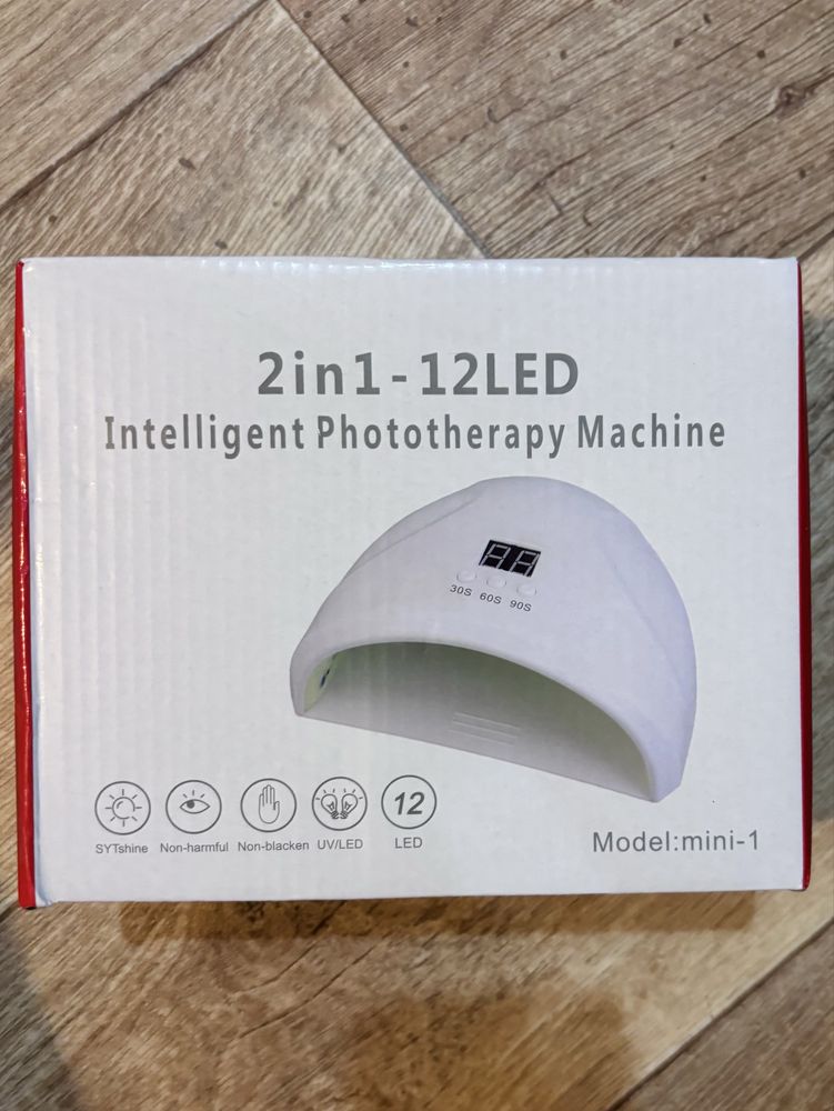 LED лампа за гел лак
