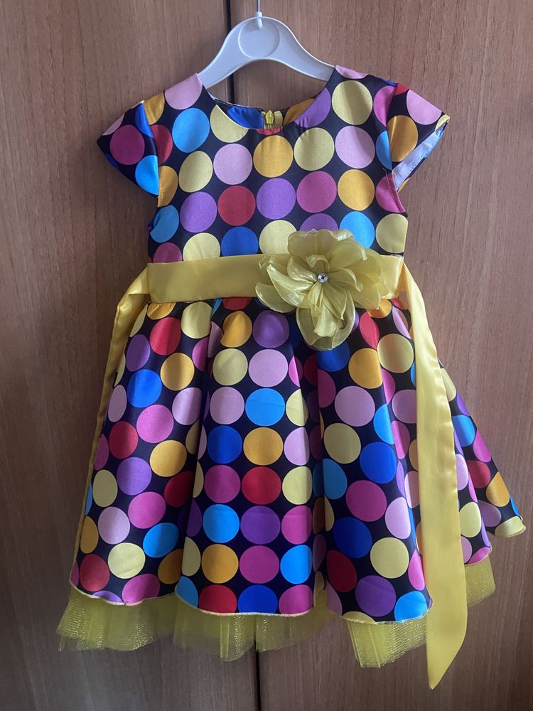 Продажи детские платья
