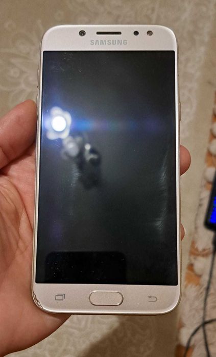 Telefon mobil Samsung Galaxy J5
