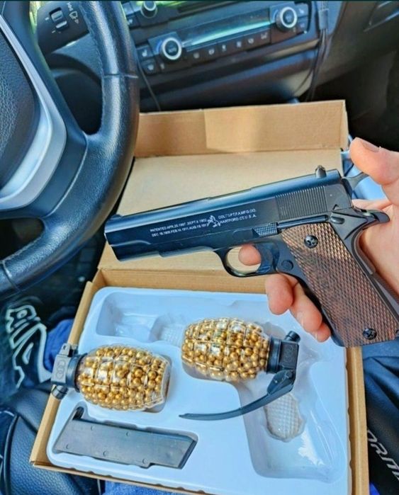 Pistol cu bile full metal - propulsie arc Model C8 , Bile 6mm ABS