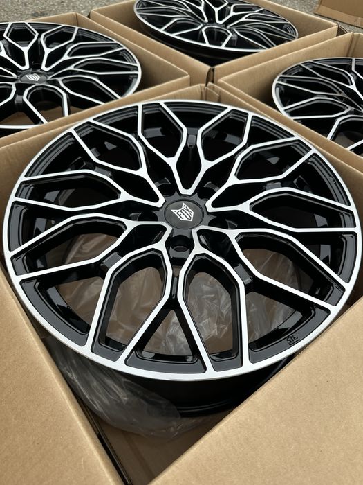 Jante noi Fox R18 pentru Audi sau Mercedes