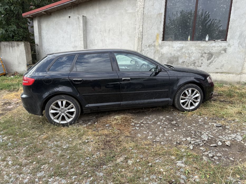 Kit ambreiaj audi a3 8p 1.6tdi cayc