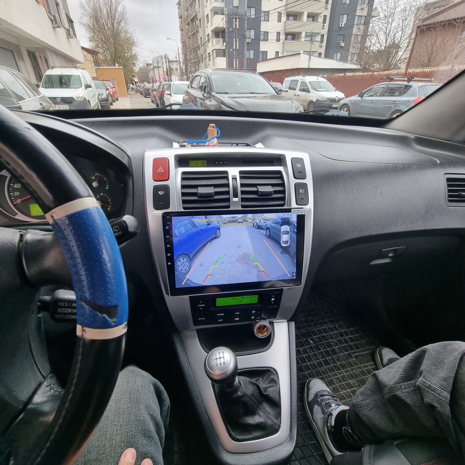 Navigatie android Hyundai Tucson rama inclusa Waze YouTube GPS USB