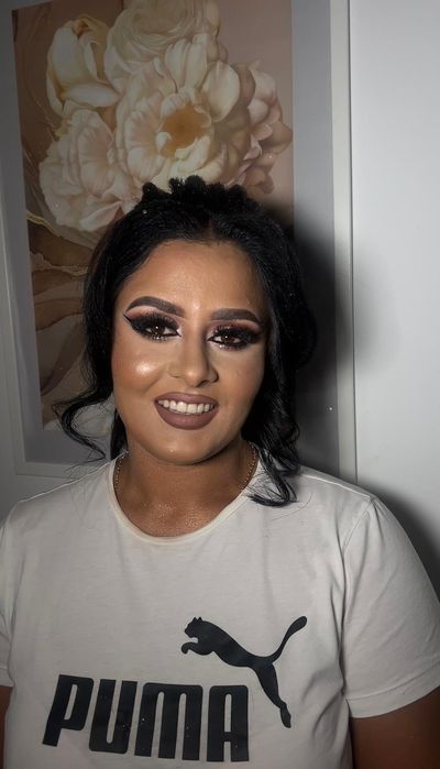 Machiaj și coafat la domiciliu