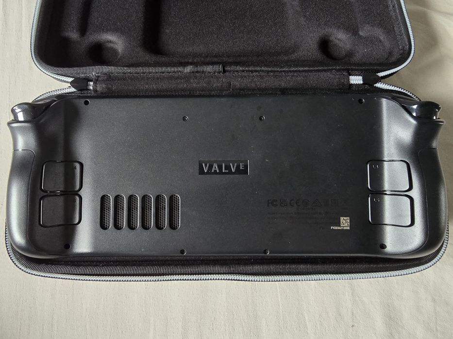 Steam Deck OLED 1TB + TV dock