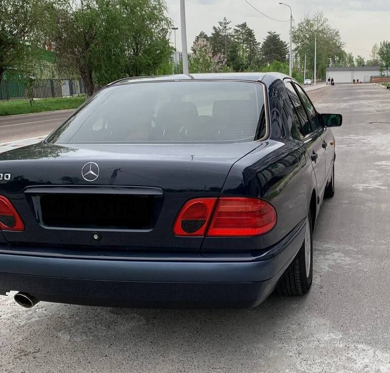 Срочно!!! Продаётся W210 Мерседес бенз! Mercedes Benz! Mers