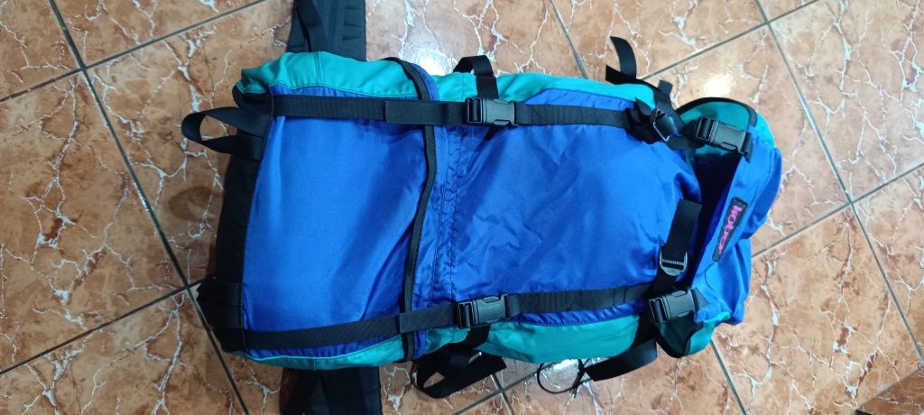 Rucsac  50 l pentru ture la munte