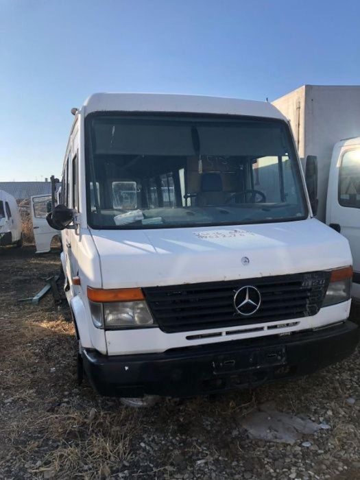 Dezmembrez Mercedes Vario, motor 4.2 - 4.8, an 2004