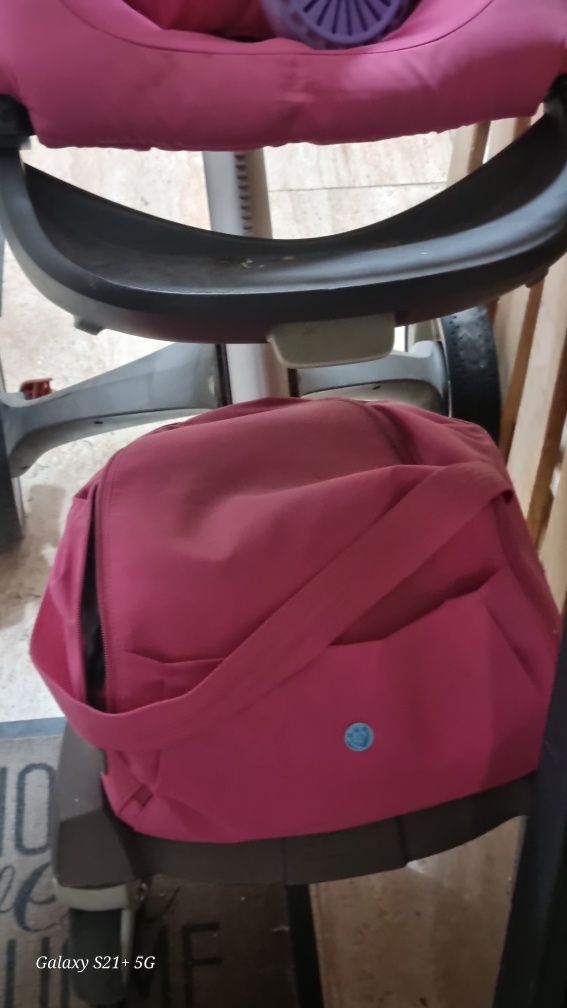 Căruț Stokke V2 model
