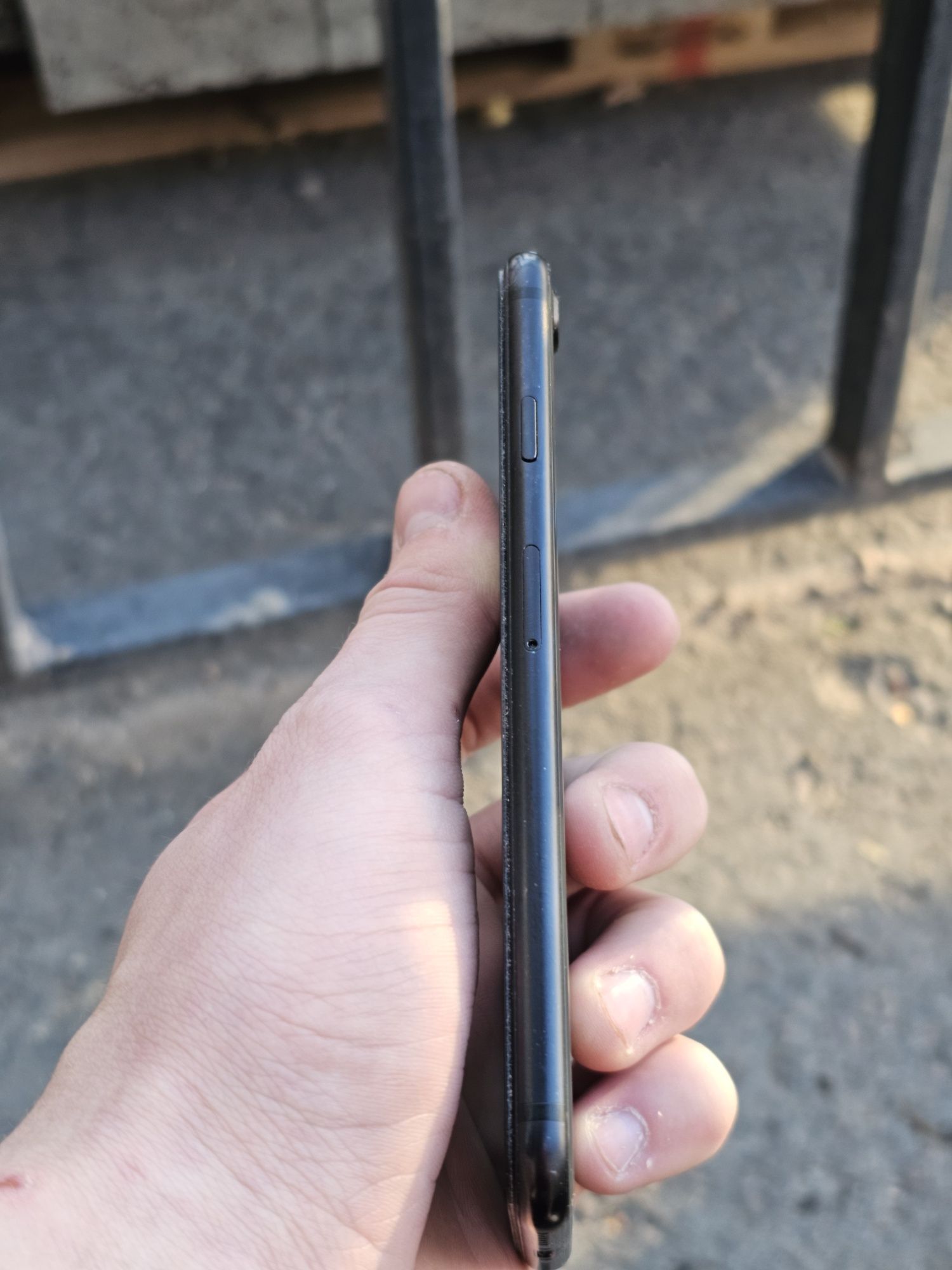 iphone se2020 срочно!!!