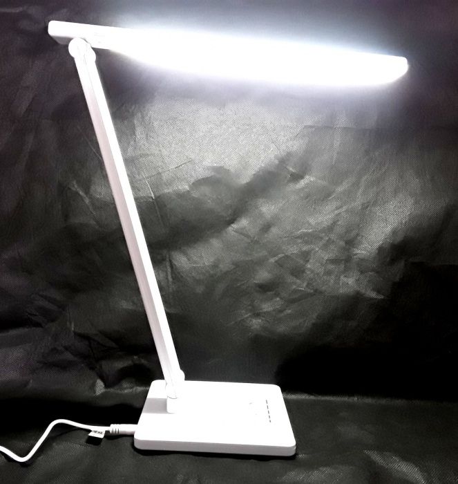 LAMPĂ DE BIROU electronica LEDURI, control culoare in 5 trepte - NOUĂ