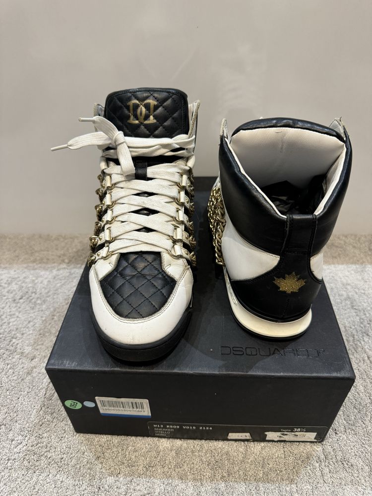 Обувки Dsquared