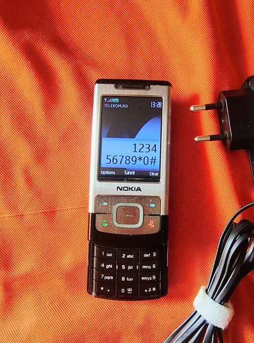 Nokia 6500s cu încărcător original Nokia ( orice rețea)