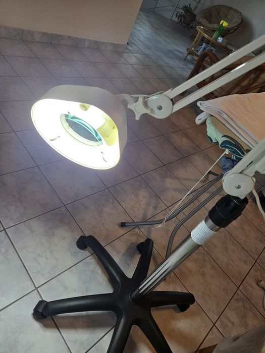 Lampa uv cosmetica