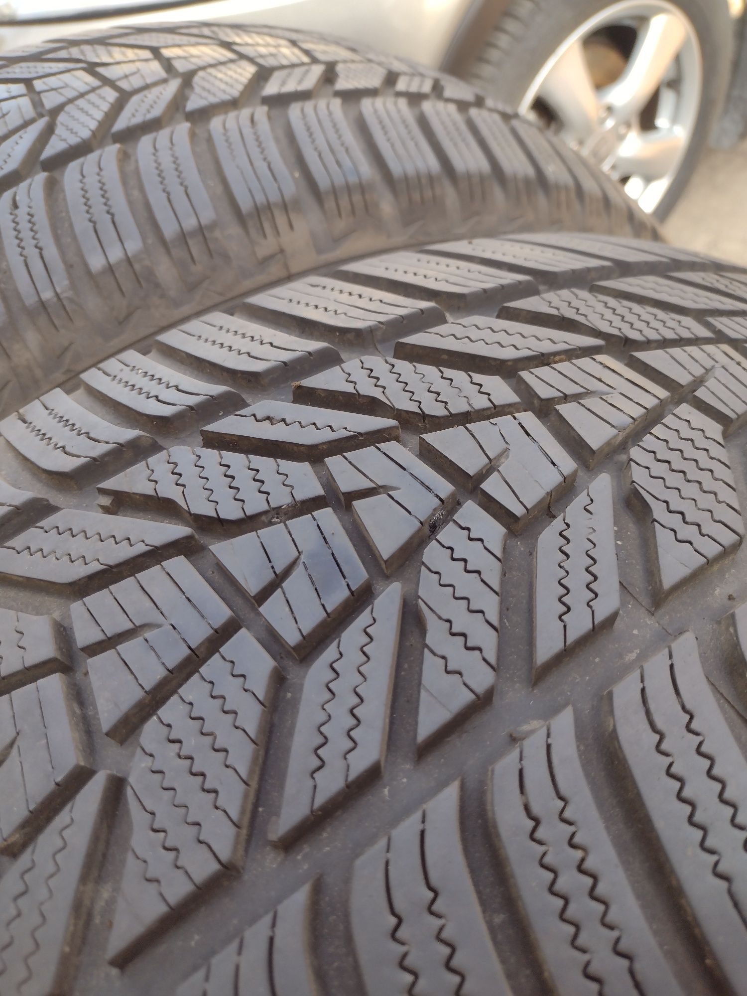 Почти нови 4бр 265/60/18 Hankook I cept evo 3 suv dot1822