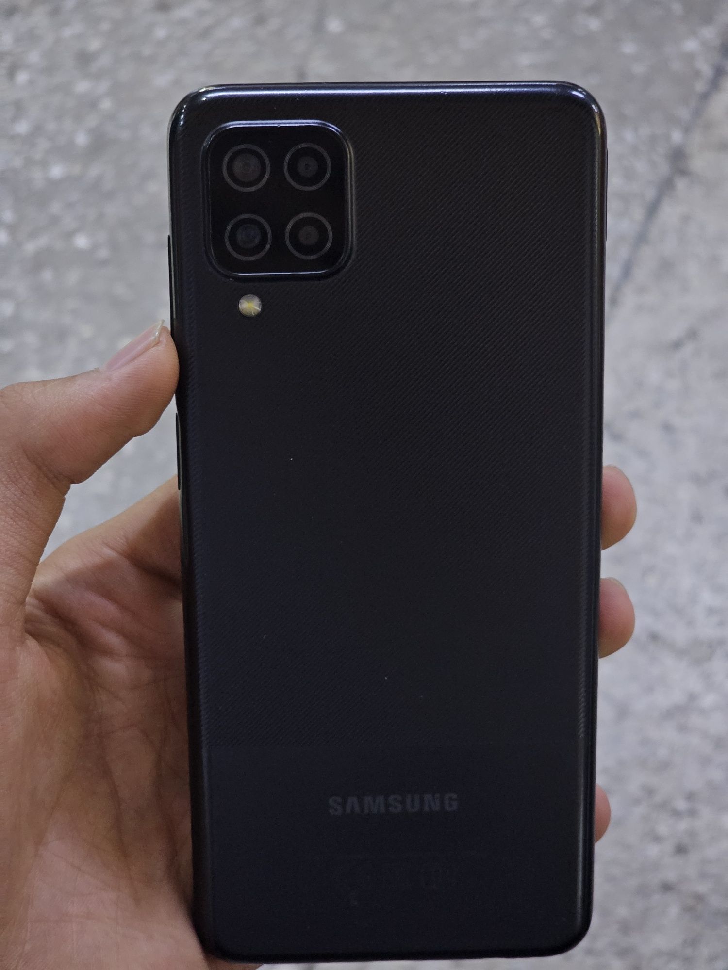 Samsung Galaxy A12