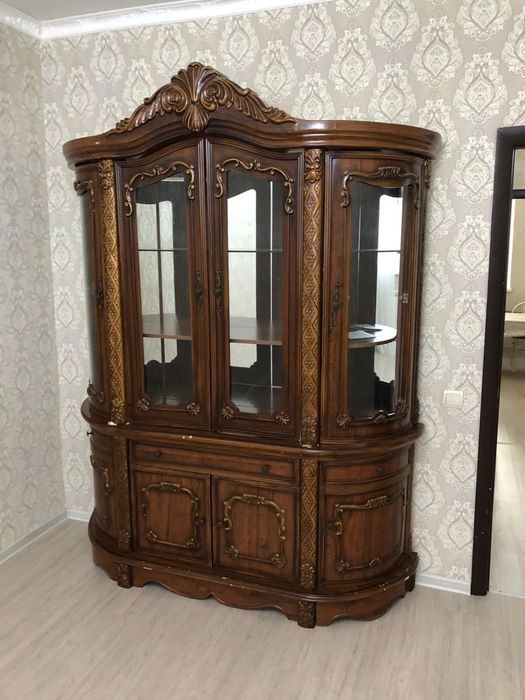 Сервант сатылады