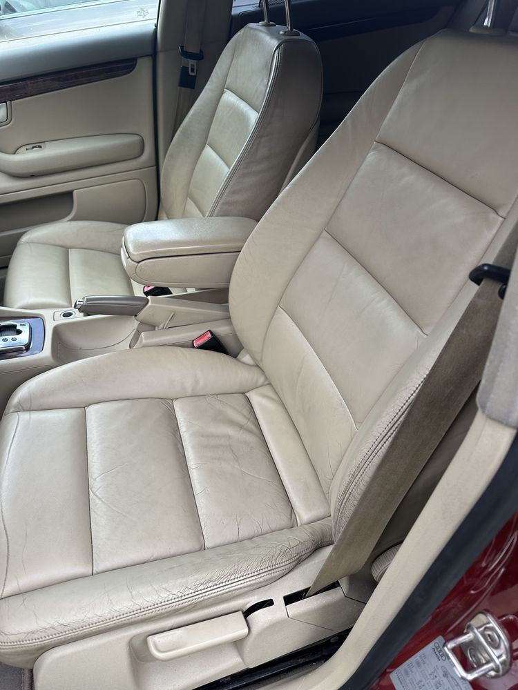 Far Faruri Audi  A4-B7 /Bi xenon