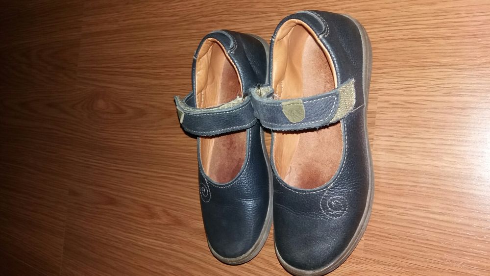 Pantofi fetite din piele