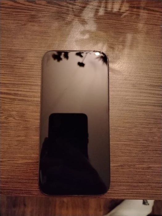 IPhone 15 pro impecabil