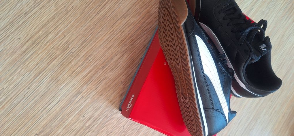 Puma маратонки N:42