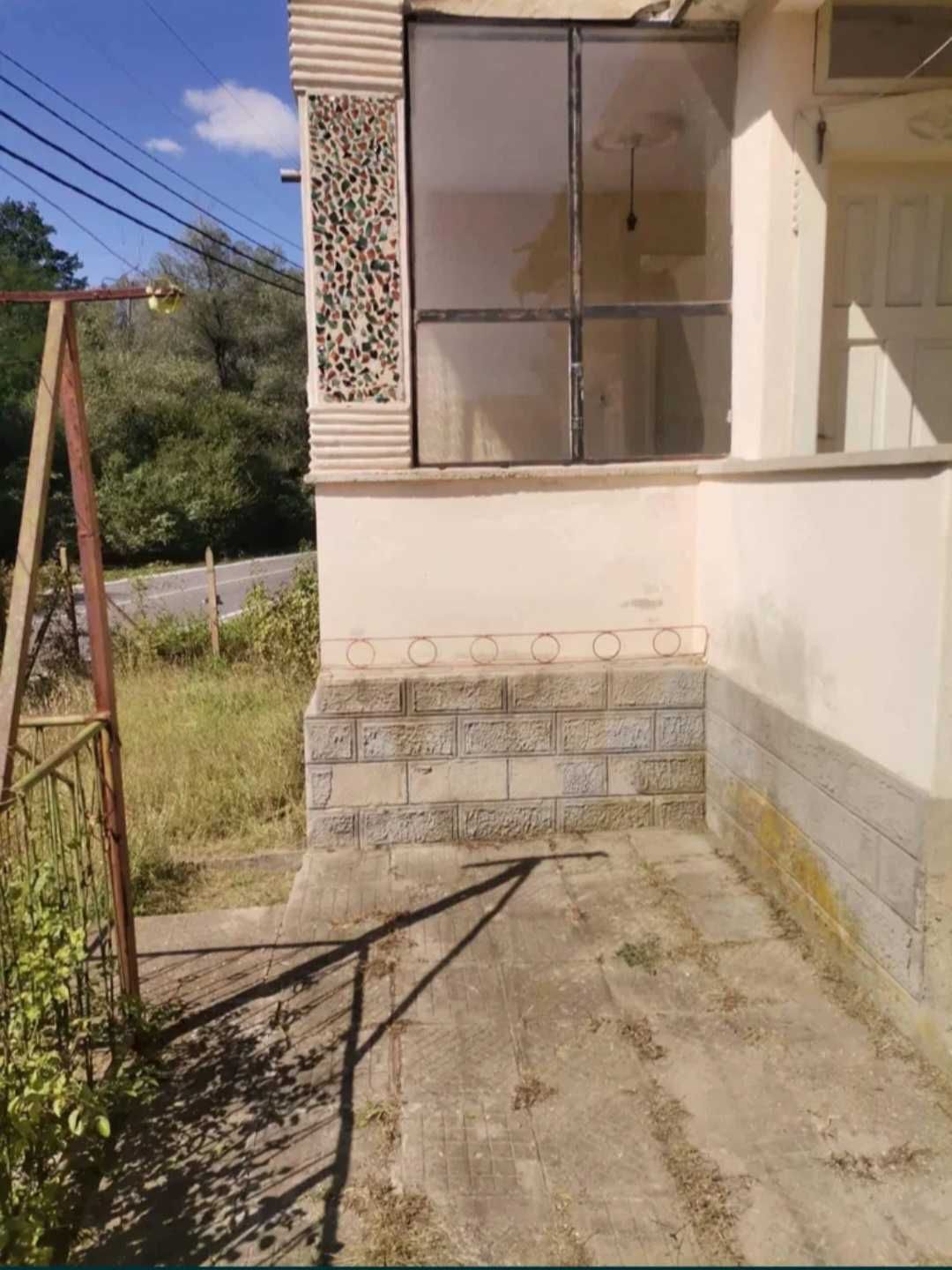 Къща в село Белица