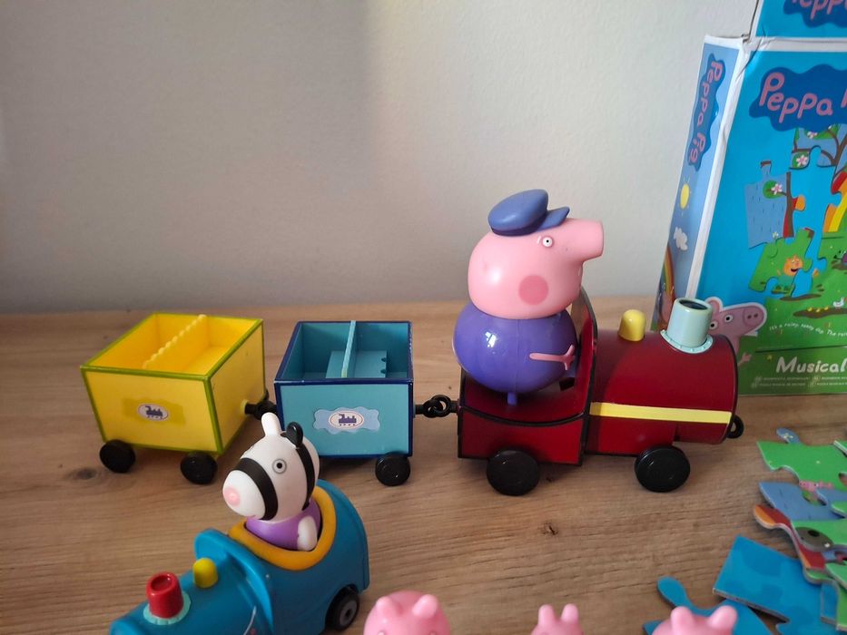 Vand lot jucarii Peppa Pig