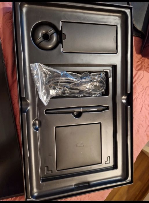 HUION Kamvas Pro 16 Graphics Drawing Tablet