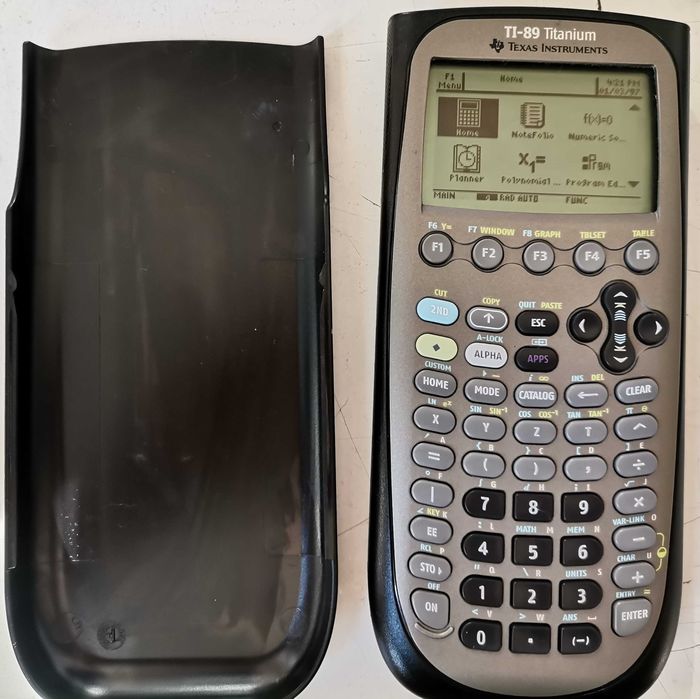 Calculator Texas Instruments TI-89 Titanium cu Mario si Pac-man