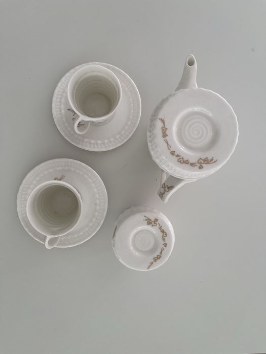 Set de cafea *Inimioare*. Porțelan.