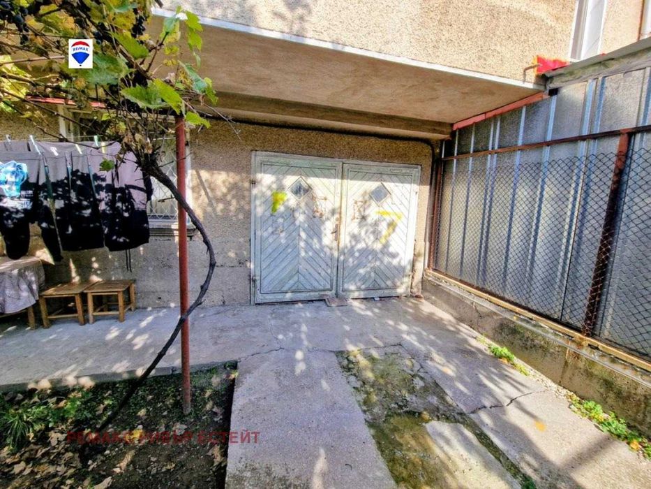 Продава се Многостаен апартамент в Разград, Варош - 144 кв.м за 820 €/кв.м - Снимка #12