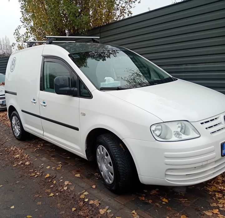Vând Volkscagen Caddy