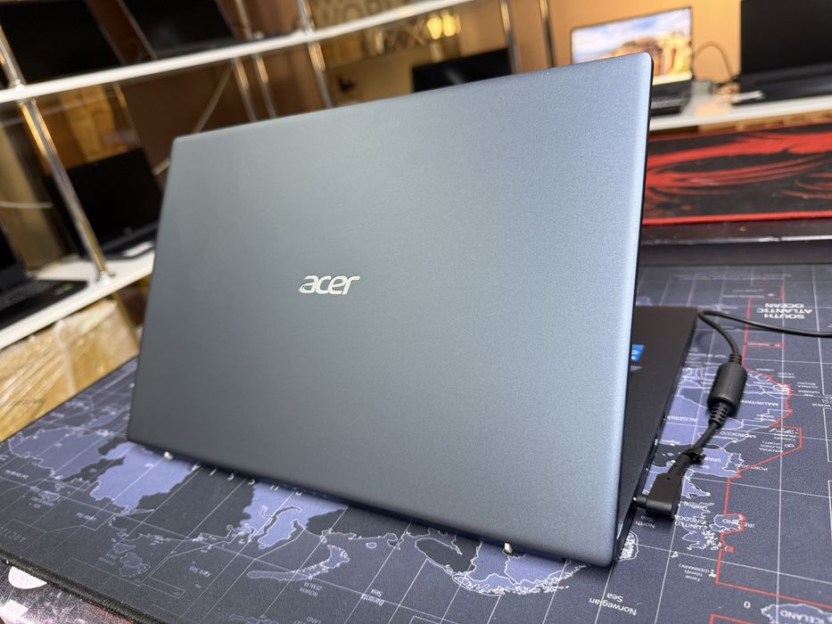 Ультрабук Acer Swift 3 - Core i3-1115G4/8Gb/256Gb