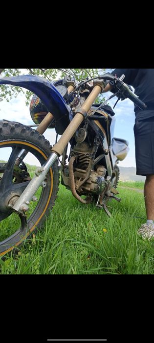 Vând Cross 250cc