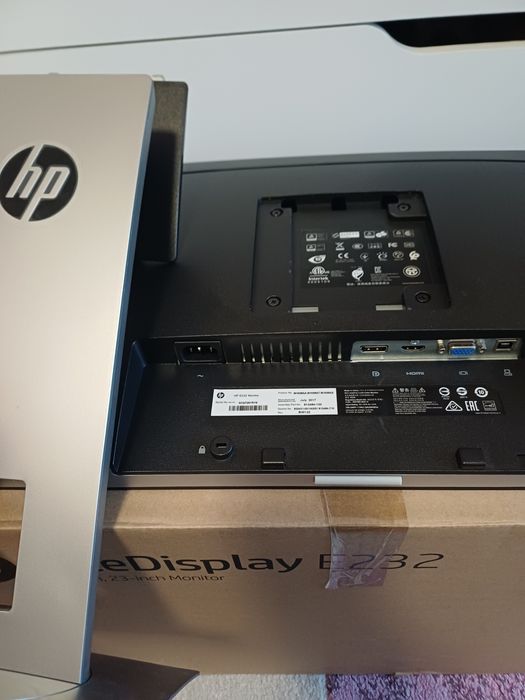 Монитор hp Elitedisplay