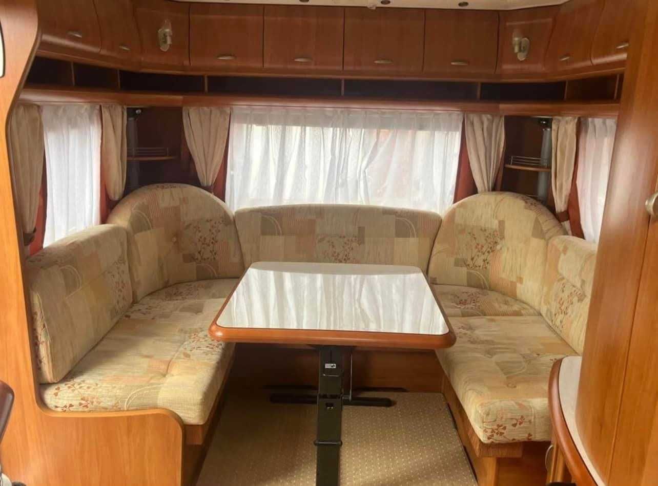 Каравана HOBBY 560