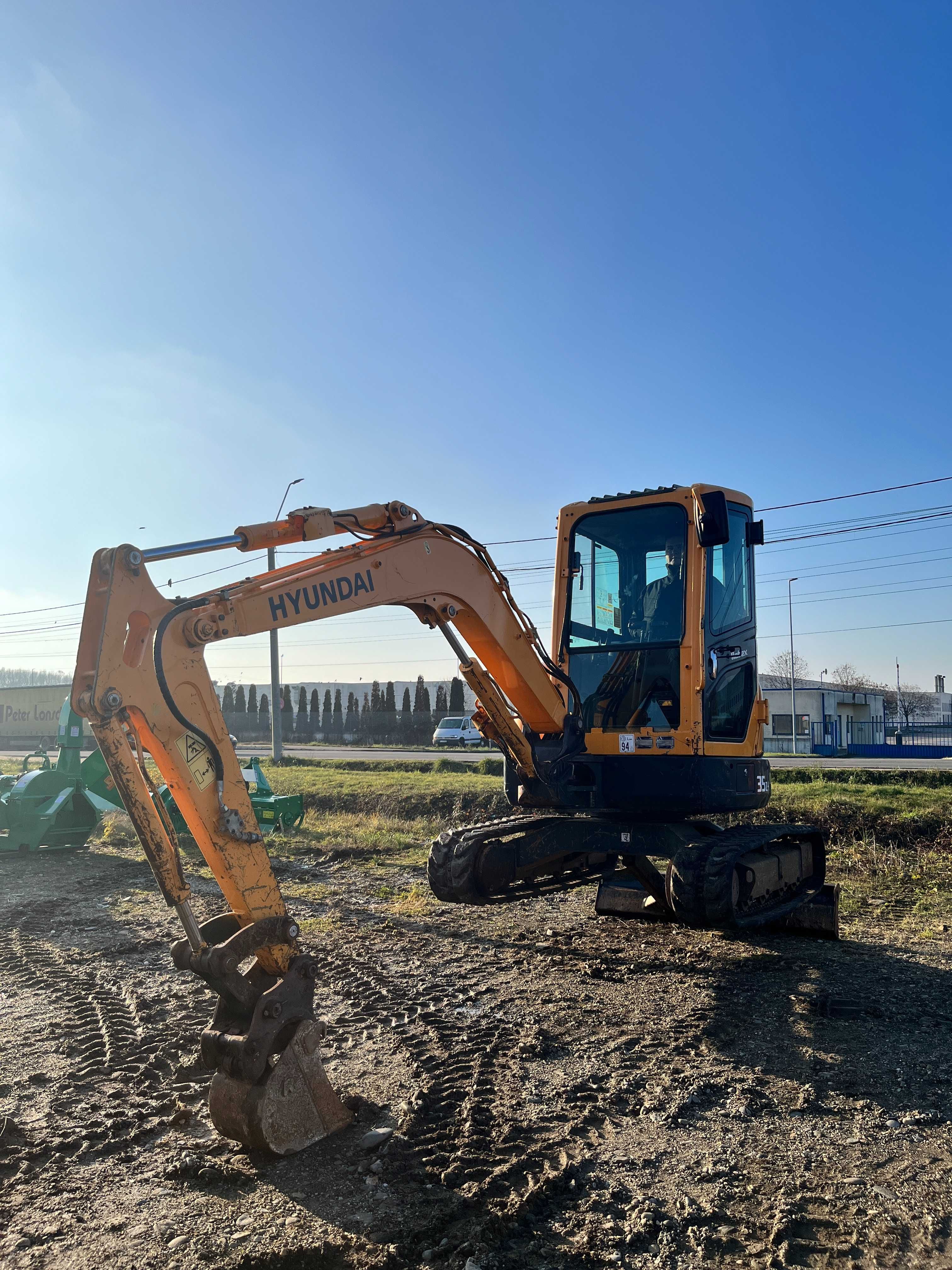 Mini excavator Hyundai ROBEX 35z-9 2085 ore