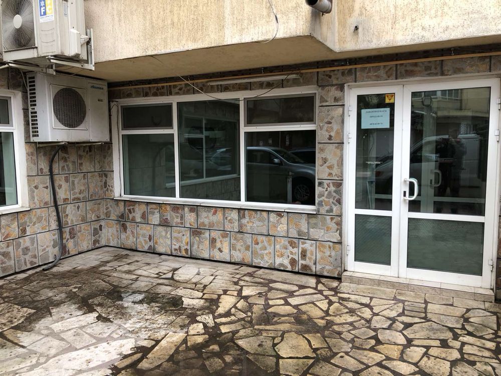 Магазин,кафене,партер