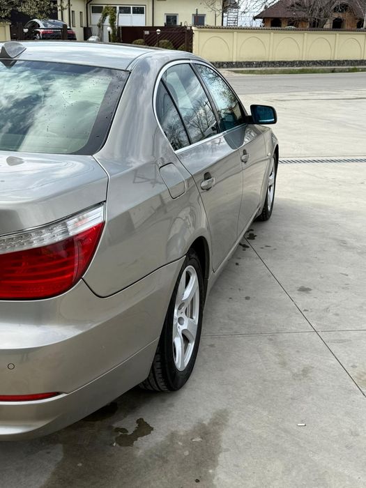 Vând BMW 525d 2009