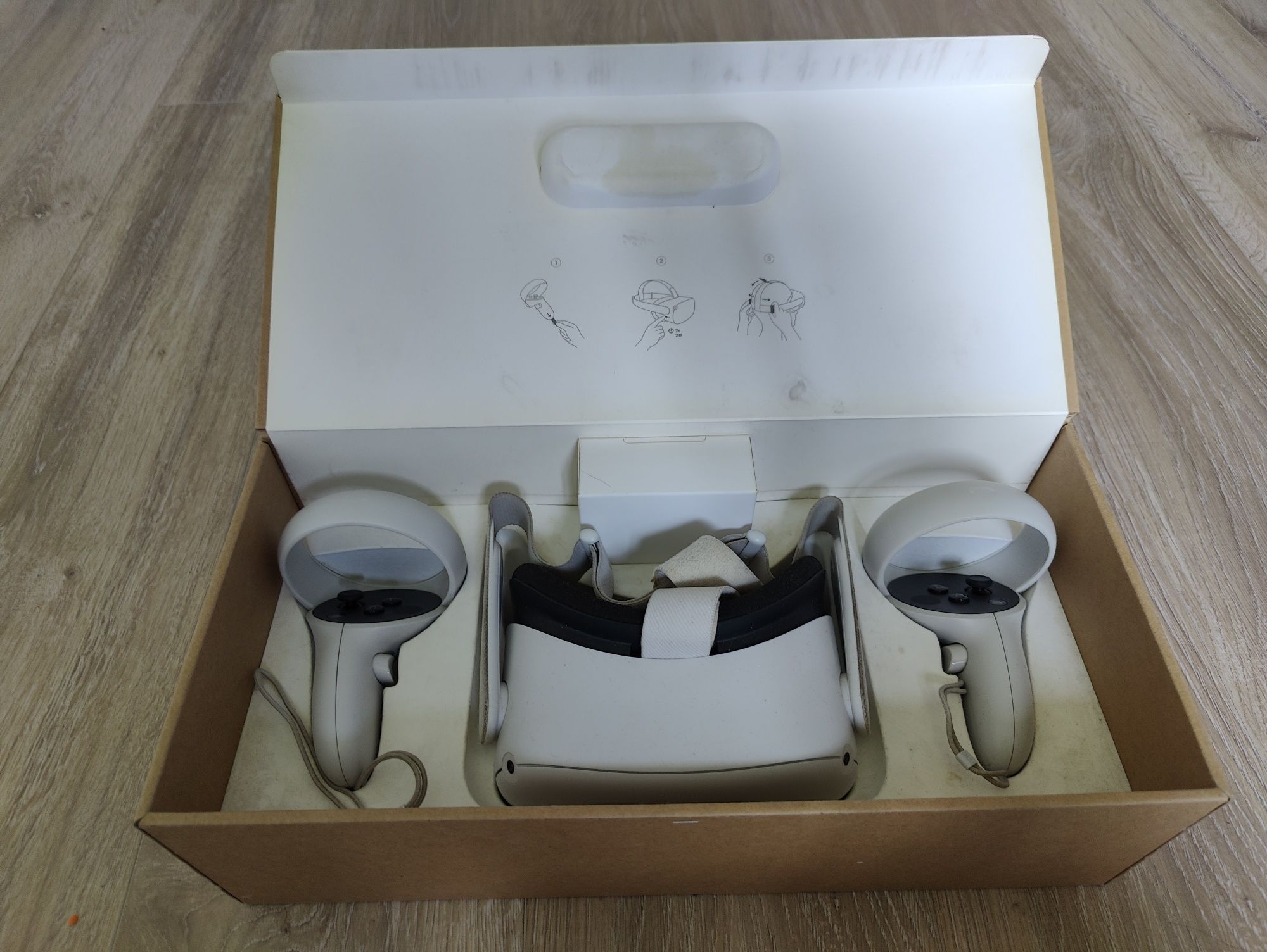 Продаю oculus quest 2