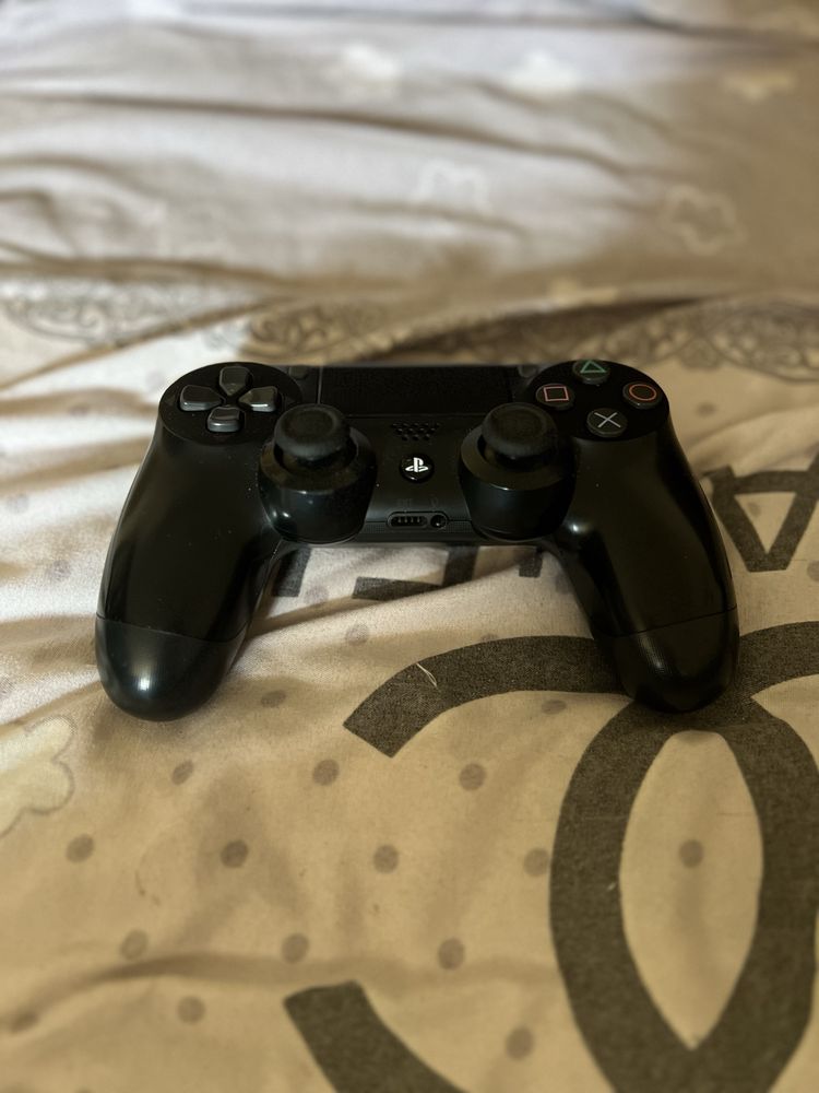 PS 4 slim 1 TB срочно arzon narxda
